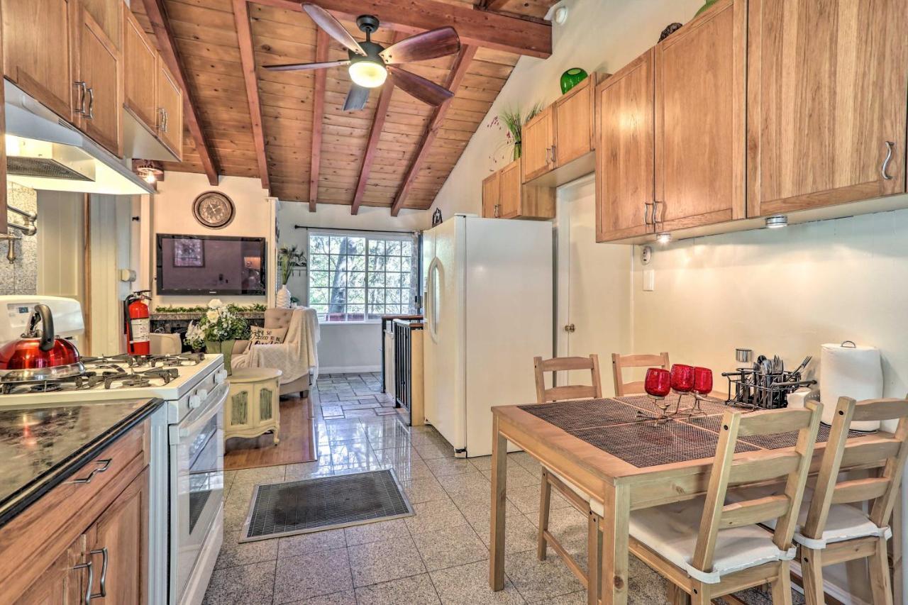 Boho Crestline Cabin, 1 Mile To Lake Gregory! Екстер'єр фото