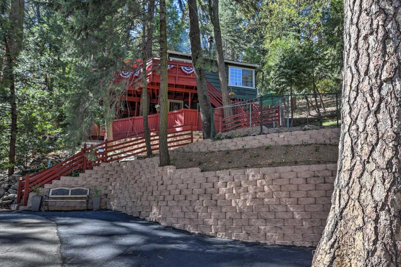 Boho Crestline Cabin, 1 Mile To Lake Gregory! Екстер'єр фото