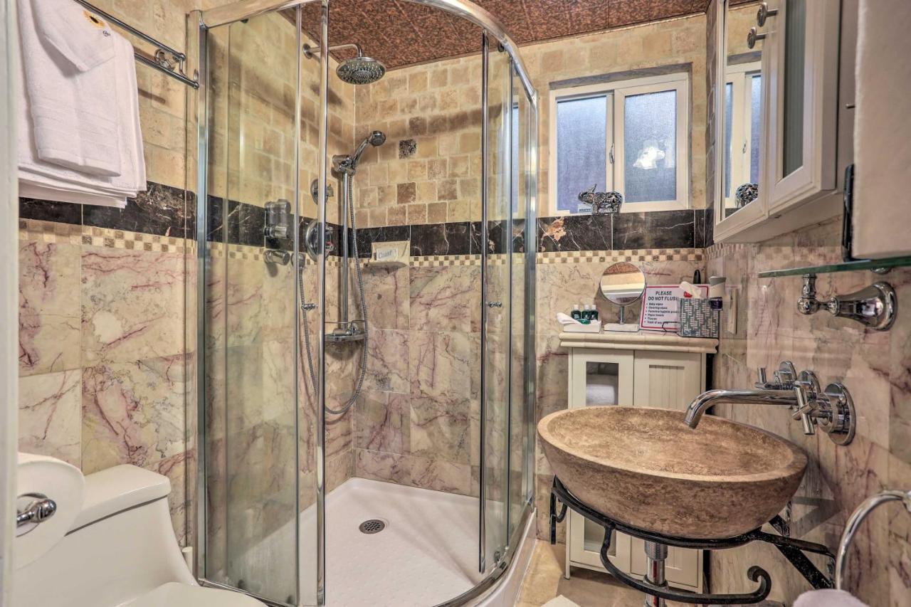 Boho Crestline Cabin, 1 Mile To Lake Gregory! Екстер'єр фото